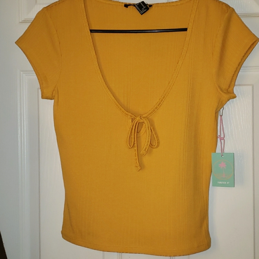 Tie Front Top